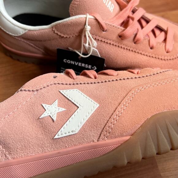 NEW Womens Size 9.5 Converse Run Star Trainer Flamingo Fade Egret Suede Sneaker - Picture 5 of 9